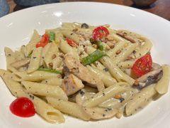 奶油黑松露鸡肉通心粉-Magnet磁食(愚园路店)