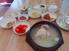-长寿参鸡汤(朝韩风情街店)