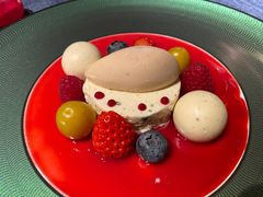 -弦月窗LUNETTE BY AMANDA(复兴路店)