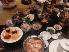 -半岛翡丽海鲜自助餐厅(观风亭店)