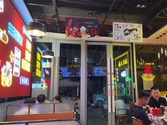 -一只虾·小龙虾·烧烤·肉蟹煲(同泰时代广场店)