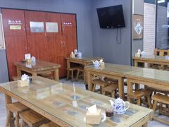 -陇上全荟兰州传统牛肉面(延吉路店)