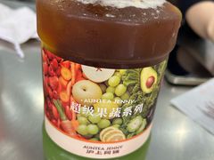 -沪上阿姨·精选茶饮(龙湖滨江天街店)
