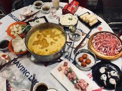 -The ROOF (通盈中心店)