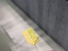 -好利来(上海虹桥新天地Lab主题店)