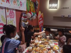 -乐凯撒披萨(国威电子商务大厦店)