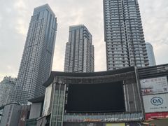 -日月光中心广场