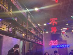 -沪上名羊天下•烤羊腿•东北烧烤•小龙虾(浦东直营总店)