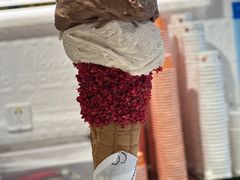 -VENCHI 闻绮(上海佛罗伦萨小镇店)