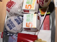 -麦当劳(荥阳店)