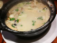 八味烩菜-宋都禾源·灌汤包子(汉兴路直营店)