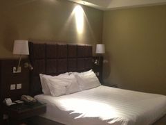 iphone_upload_pic-和平宾馆