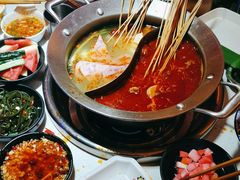 -钢管厂五区小郡肝串串香(滨江店)