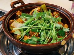 -胡须佬鸡煲四季火锅(龙珠大道店)