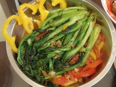 -龙凤美食(汇都店)