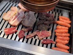 -臻牛烤肉