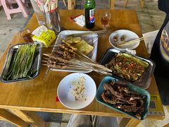 -铭记烧烤制作社•吊炉乳鸽 延吉冷面