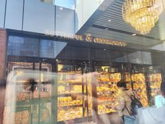 -BUTTERFUL&CREAMOROUS 黄油与面包(三里屯太古里店)