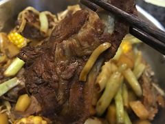 -内蒙焖面大盆骨餐馆(山大路店)