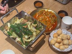 -川堂风·跷脚牛肉·乐山爆炒(宝山日月光店)