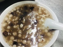 酒酿元宵-芳婆糕团店(王府大街店)