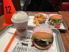 -FATBURGER 特富客汉堡(外交公寓店)
