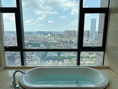 -中山利和希尔顿酒店