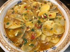 -黄桷树曹家私房菜(江与城店)