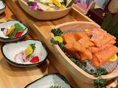-山焱·炭火自助烤肉(周浦万达店)