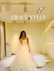 -GRACE KELLY婚纱与礼服(天津店)