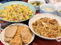 红烧肥肠炒饭-扬二春炒饭(国庆路总店)