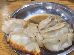 -黄阿姨锅贴大王(万航渡路店)