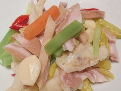 -鸽子侯·家宴·平价海鲜(市图书馆店)