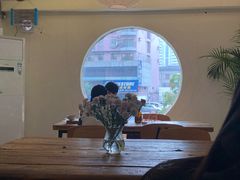 -邊渡咖啡