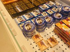 -好利来(上海长宁龙之梦店)
