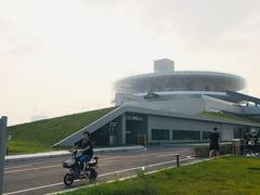 -郑东新区龙湖公共艺术中心
