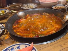 -旧街市鲜货老火锅(大光路店)