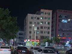 -蚝蚝先生·广式烧烤(信天广场店)