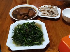 -山里人家土菜馆(茅山店)