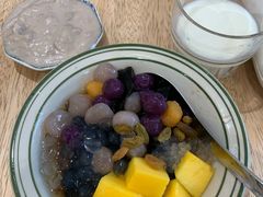 超级桃胶芋圆-堂屋糖水店(愚园店)