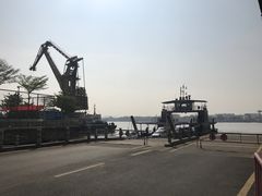 -鱼珠码头(轮渡站)