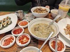 -本粥&拌饭cafe(欧亚新生活店)