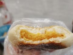 白雪奶黄面包-85度C(苏州平江万达店)