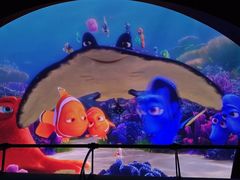 -海底巡游艇:尼莫和好友的海洋世界