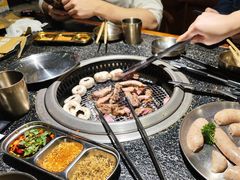 -红泥小火炉·东北泥炉烤肉(天一旗舰店)