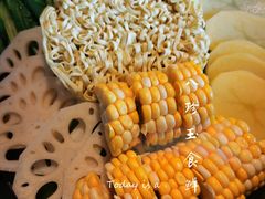 -八珍玉食鸡煲·打边炉(印象城店)