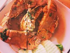 -J Daeng Seafood