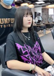 -FRIDAY星期五专业美发沙龙