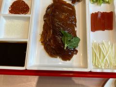 -王府井酒店(金桥港湾店)