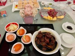 点击看大图 -皇冠假日酒店宴会厅